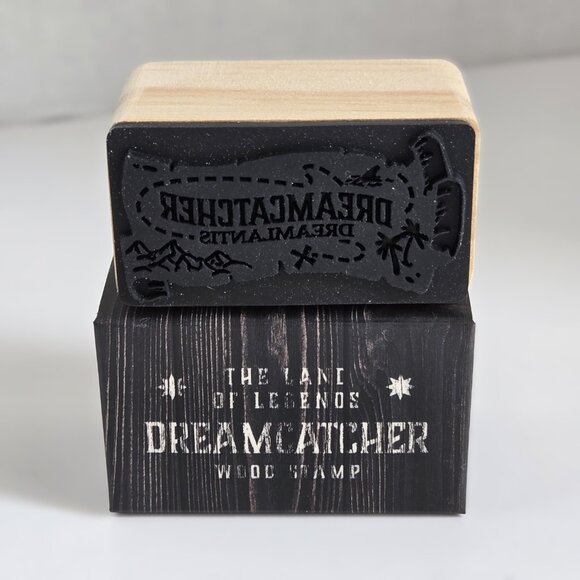 💎 DREAMCATCHER Dreamlantis K-Pop MD Set (4 Pc: Poster, Bracelet, Stamp, Tag) - Picture 4 of 16